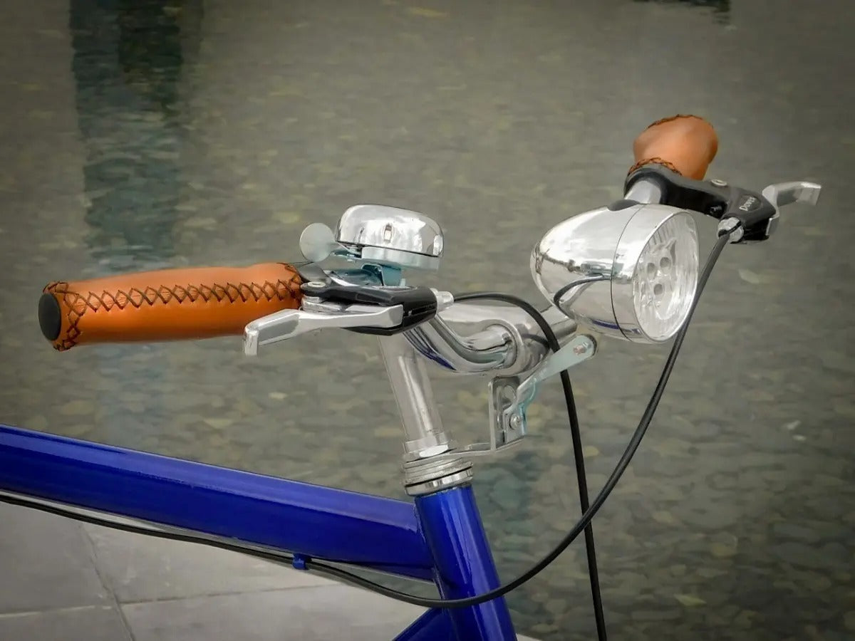 Faro Cromado LED Estilo Vintage para Biciclet